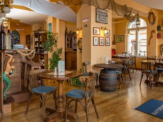 Hiddenseer Hafenrestaurant