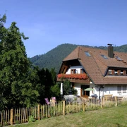 SchwarzWild, Hausansicht Südwest, Herr Jürgen Rimb