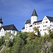Wahrzeichen Schwarzenbergs - Schloss und St. Georgenkirche
