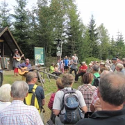 Musik und Wandern im Einklang an der Talsperre Carlsfeld