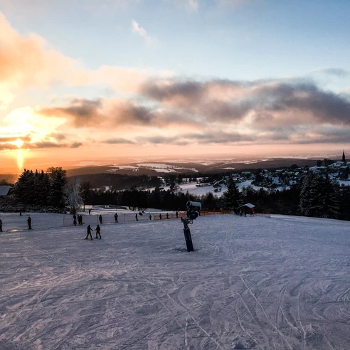 Blick auf Schöneck Winter