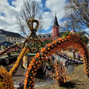 Osterbrunnen in Berga/ Elster - Osterpfad Vogtland