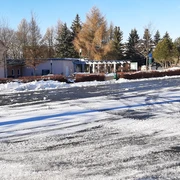 Parkplatz am Kulturhaus Beerheide im Winter
