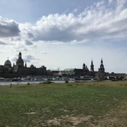 Blick auf die Altstadtkulisse