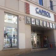 Haupteingang Capitol Kino