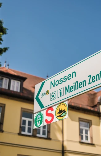 Beschilderung Radroute "Meißner 8"