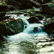 Heidelbachtal und Ziegenfelsen