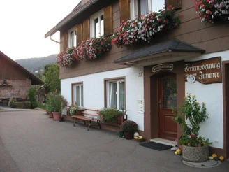 Bauernhof, Annemarie Frey