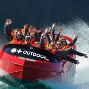 jetboat-interlaken-outdoor-switzerland-gaeste-jubel.jpg