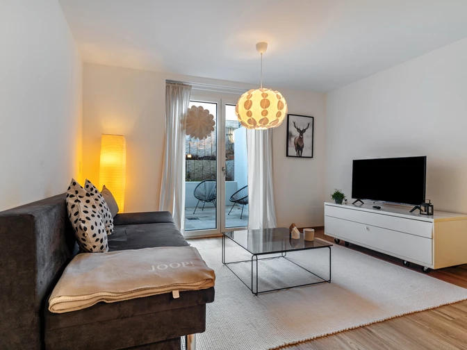 Photo, INSIDE, OUTSIDE