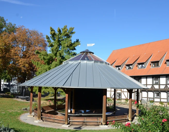 Gradierpavillon im Rosengarten Salzgitter-Bad