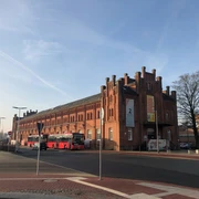 Kulturzentrum Zollhaus Leer Das Bild zeigt die Außenansicht vom Kulturzentrum Zollhaus Leer