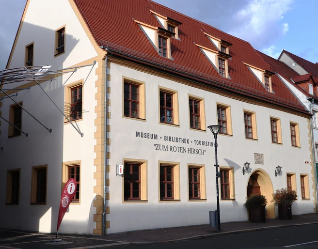 Tourist-Information Eilenburg im historischen Gebäude "Zum Roten Hirsch"