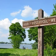 Karl-Nestvogel-Weg als Rundgang um den Salzgittersee