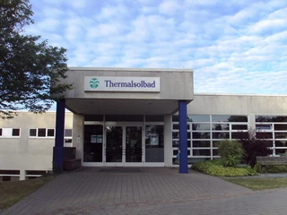 Eingang zum Thermalsolbad Salzgitter-Bad