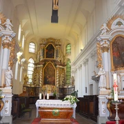 Altarraum katholische (ehemalige Kloster-)Kirche St. Abdon und Sennen in Salzgitter-Ringelheim