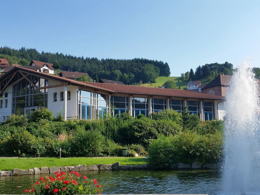 Blick zur Mummelsehalle copyright Tourist Info Seebach