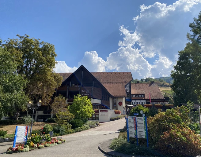 2022 Kurhaus 16 Tourist Info