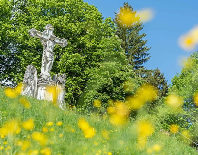 Kreuzigungsgruppe_Foto_Simon_Bauer_Photography.jpg