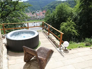 kleiner Pool zum Erfrischen