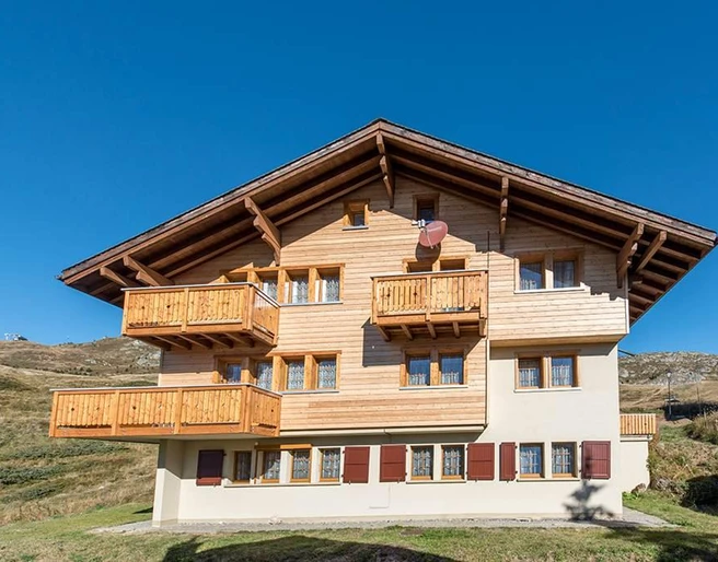 Aussenansicht Sommer Südseite