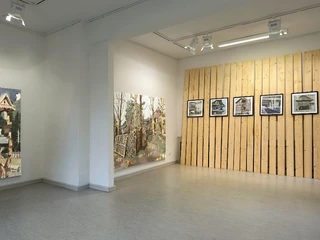 Künstlerhaus Meinersen_3. Galerieraum Erdgeschoss_Ausstellung Silbermann.jpg Künstlerhaus Meinersen