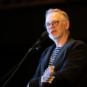 JuliaBaumgartPhotography_UweBirnstein_Konzert-2988.jpg