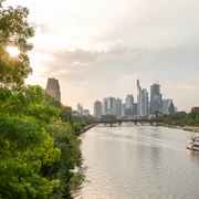Skyline viewpoint Deutschherrnbrücke