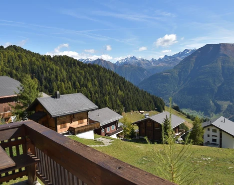 A13 Blick vom Balkon