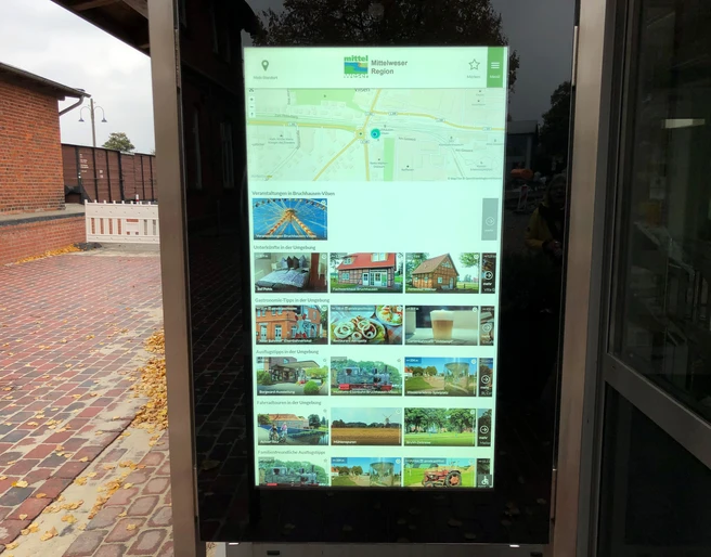 Infoterminal Bruchhausen-Vilsen Interaktives Infoterminal mit digitalem Display zeigt Ausflugsziele rund um Bruchhausen-Vilsen.