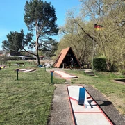 CC0_Minigolf Ettenbüttel 1.jpg Minigolfanlage Ettenbüttel