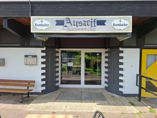 Eingang(c) Restaurant zur Auszeit.jpg