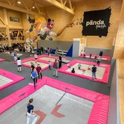 paenda-freestylehalle-gaeste-trampolin-areal.jpg