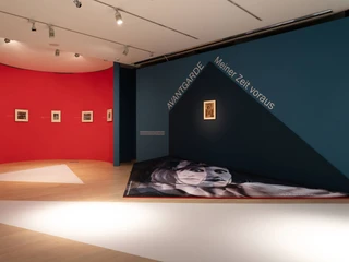 Dance Museum of the German Dance Archive Cologne It´s Me – Selbstinszenierung im Tanz - Blick in die AusstellungsinstallationIt's Me - Self-dramatisation in dance - View of the exhibition installation