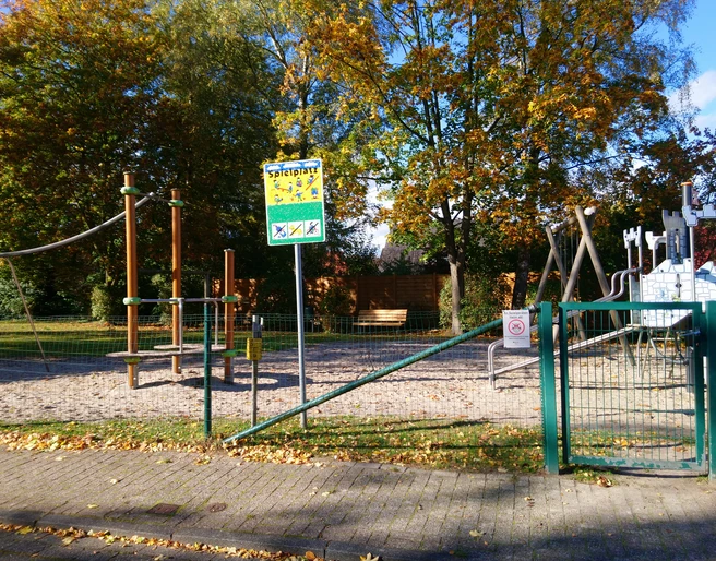 Rastede_Kinderspielplatz_Bogenstraße.jpg