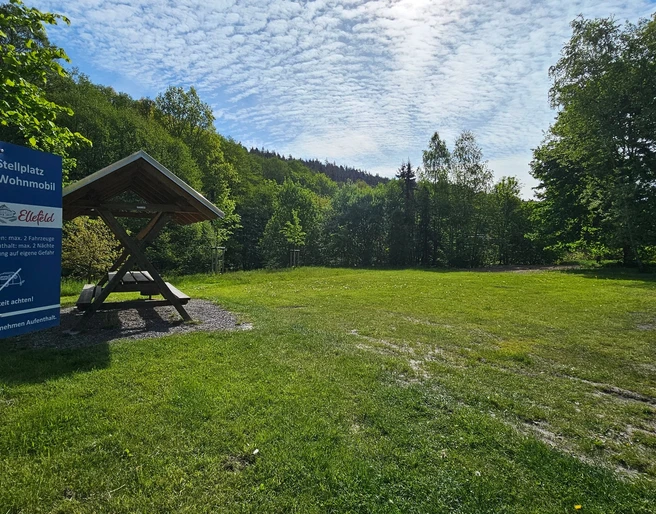 Wohnmobilstellplatz am alten Bad Ellefeld
