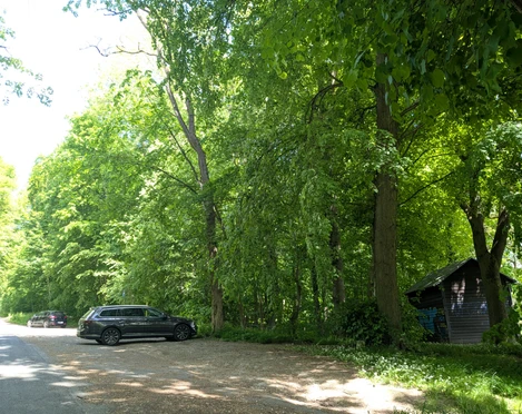 unterer Hube Parkplatz.jpg