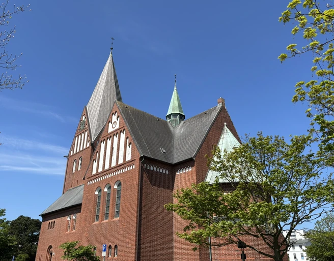 Kirche St. Nicolai im Zentrum von Westerland