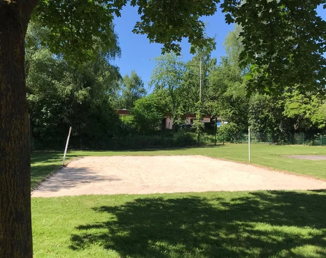 Freibad Dauborn - Volleyballfeld.jpg