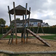 Rastede_Kinderspielplatz_Adelheidstraße (4).jpg