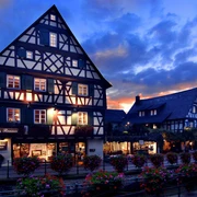 Weinhaus Julius Renner