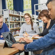 Stadtbiliothek Arbeitsgruppe.jpg