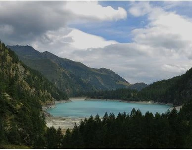 Lago Alpe Del Cavalli