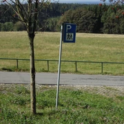 Wanderparkplatz Turnhalle Schnarrtanne