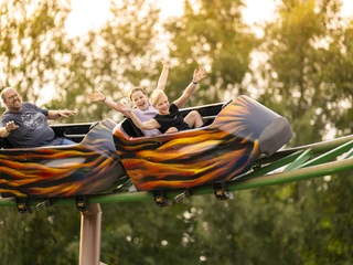 Akan_Achterbahn_2024_08_Schoening_19_NZ83589©Ferienzentrum Schloss Dankern.jpg