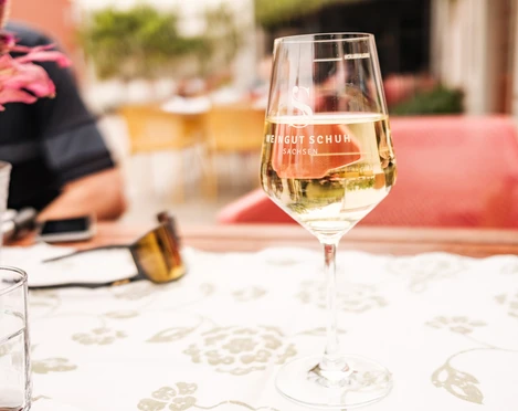 Weinprobe im Weingut Schuh