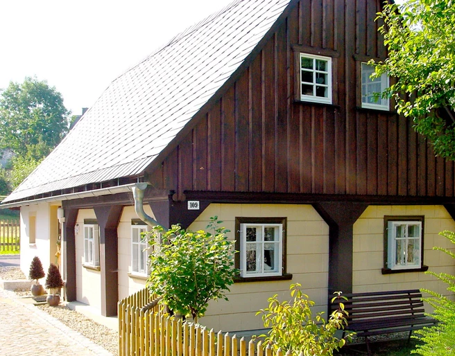 Außenansicht Eingangsbereich