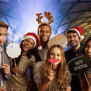 Zeitreise.Weihnachtsfeier.jpg