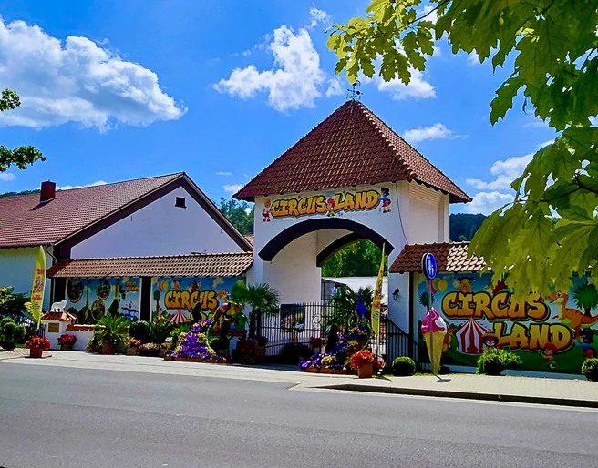 Charles Knie`s Circus Land (25).jpg