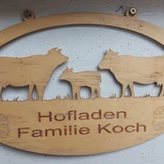 Hofladen_Dankelsheim_Schild_web.jpg
